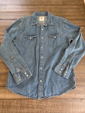 Levi's Light Blue Denim Western Snap Shirt